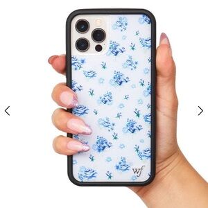 iphone 11 forget me not wildflower case